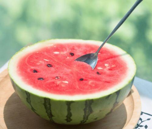 广东emolab吃瓜网,揭秘娱乐圈幕后故事，带你领略娱乐风云